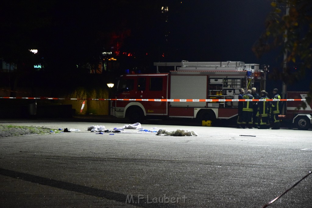 Einsatz BF Messerstecherei Koeln Neustadt Nord Eberplatz Platzmitte P056.JPG - Miklos Laubert